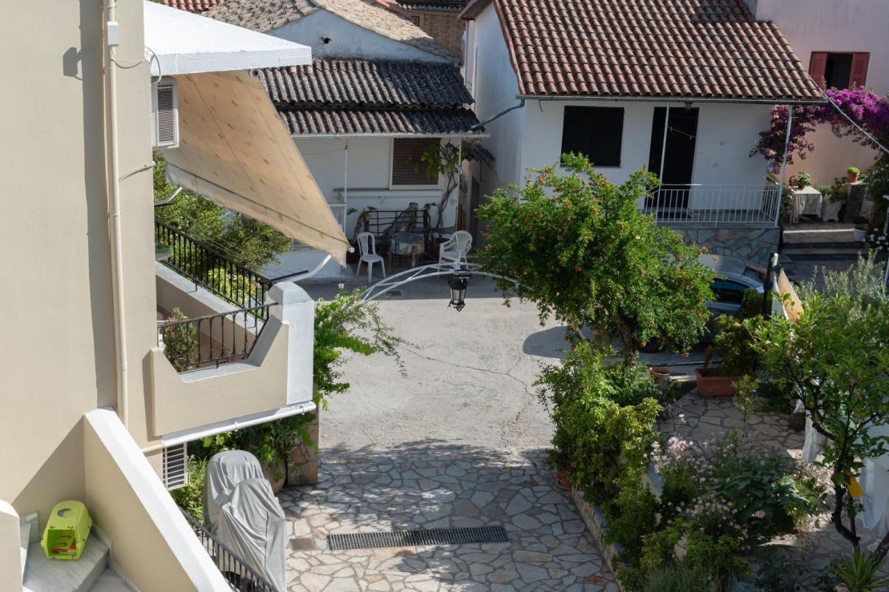 Avra Benitses (Corfu)