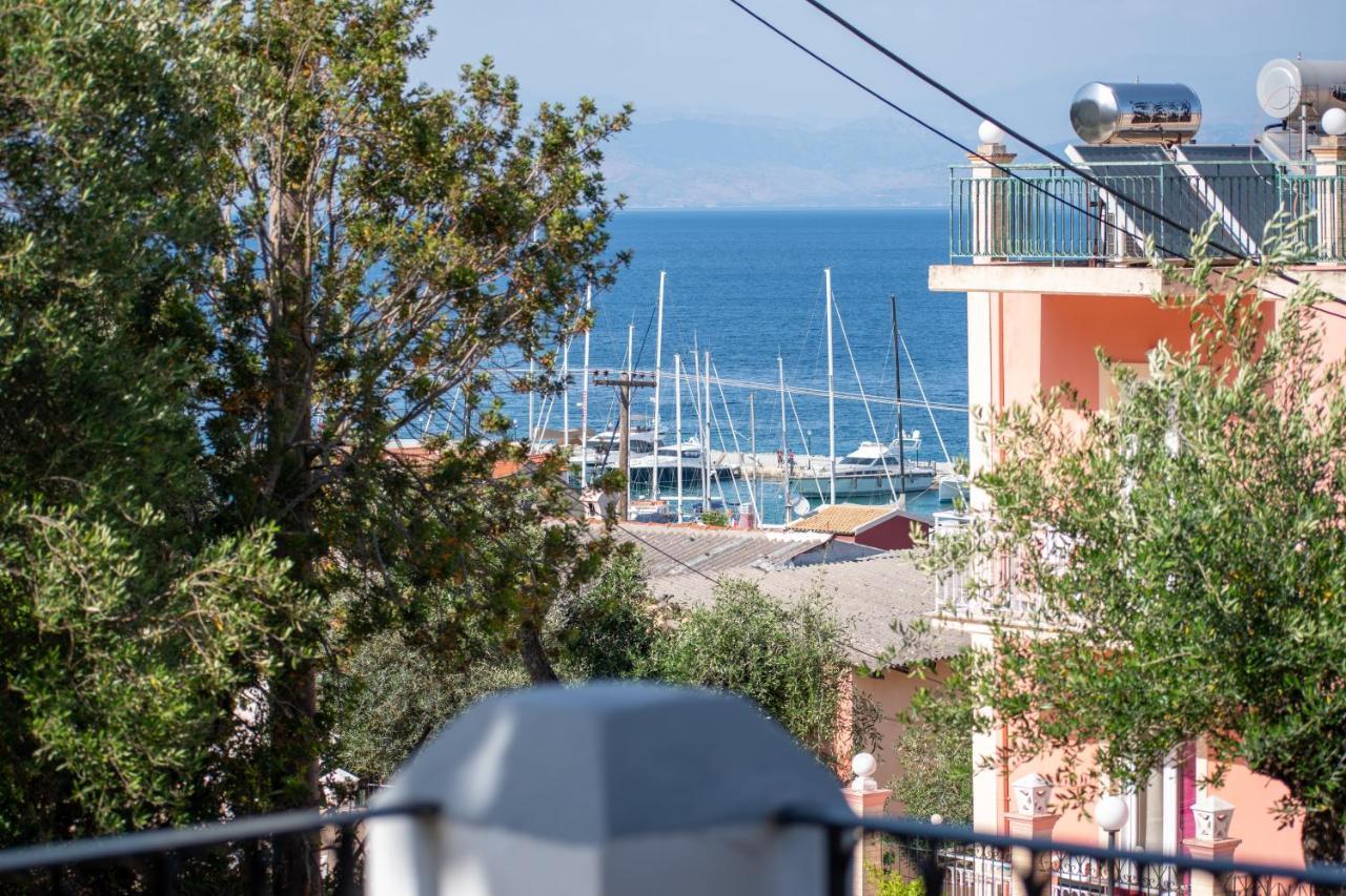 Avra Benitses (Corfu)